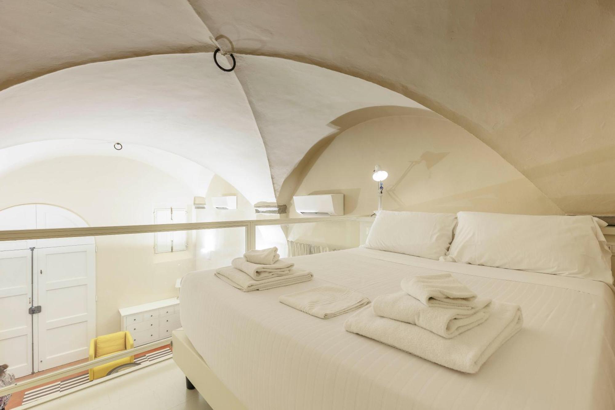 Santa Croce Deluxe Apartment Флоренція Екстер'єр фото